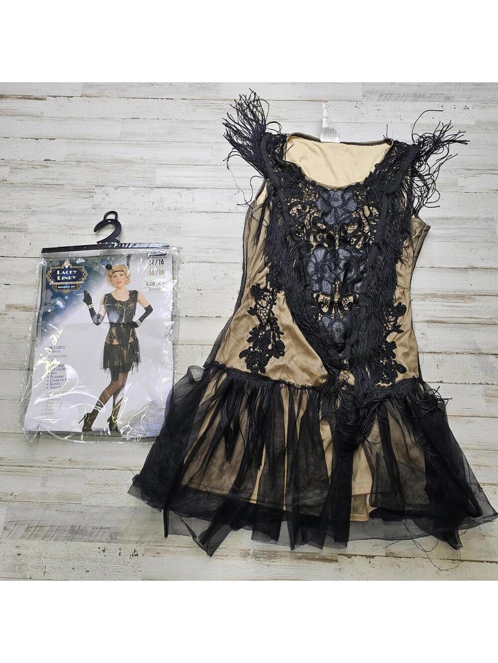 Roaring 20s Lacey Lindy Flapper Vamp Costume Dress Halloween 1920s Gatsby Party